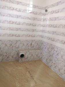 Common Bathroom Image of 700 Sq.ft 2 BHK Builder Floor for sale in Sarsuna Kolkata for Rs. 2200000