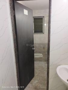 Bathroom Image of 1100 Sq.ft 2 BHK Apartment / Flat for sale in Khushbu Soham Residency Building B And C, Pimple Saudagar Pune for Rs. 8900000