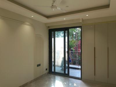 Bedroom Image of 2400 Sq.ft 4 BHK Builder Floor for sale in DLF Phase 2 Gurgaon for Rs. 52100000