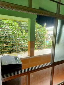 Balcony Image of 700 Sq.ft 2 BHK Independent House for rent in Tollygunge Kolkata for Rs. 10000