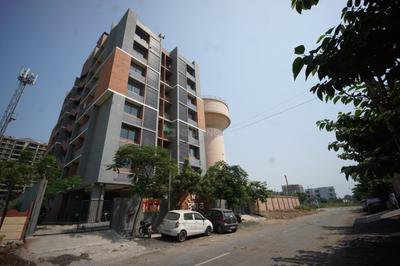 Image of 1278 Sq.ft 2 BHK Apartment / Flat for sale in Vastral, Ahmedabad for Rs. 3950000