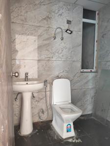 Bathroom Image of 1450 Sq.ft 3 BHK Builder Floor for sale in CSB Madhav Kunj, Noida Extension Greater Noida for Rs. 6791000