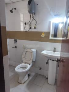 Bathroom Image of 980 Sq.ft 2 BHK Apartment / Flat for sale in Supertech Ecociti, Sector 137 Noida for Rs. 9800000