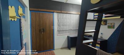 Bedroom Image of 980 Sq.ft 2 BHK Apartment / Flat for rent in Hadapsar Pune for Rs. 25000