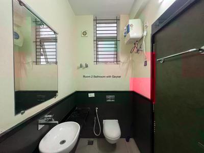 Bathroom Image of 3500 Sq.ft 3.5 BHK Builder Floor for rent in Uppilipalayam Coimbatore for Rs. 60000