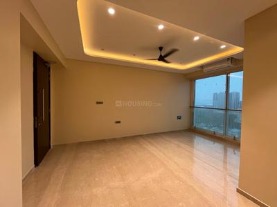 Hall Image of 1400 Sq.ft 3 BHK Apartment / Flat for rent in Monte South, Byculla Mumbai for Rs. 225000