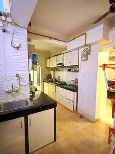 Kitchen Image of 1550 Sq.ft 3 BHK Apartment / Flat for sale in Friends Apartment, Patparganj New Delhi for Rs. 26000000