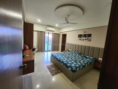 Bedroom Image of 3150 Sq.ft 4 BHK Penthouse for sale in Science City Ahmedabad for Rs. 37500000