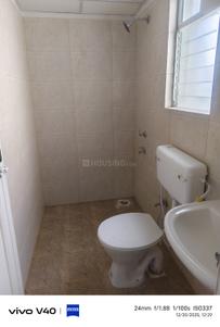 Bathroom Image of 630 Sq.ft 2 BHK Apartment / Flat for sale in Konnagar Hooghly for Rs. 3100000
