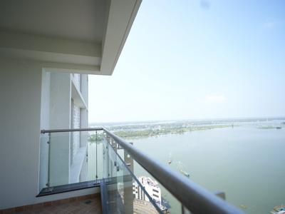 Balcony Image of 3650 Sq.ft 4 BHK Apartment / Flat for sale in Sobha Marina One, Marine Drive Kochi for Rs. 54900000