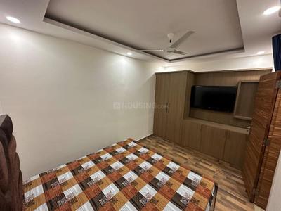 Bedroom Image of 450 Sq.ft 1 BHK Builder Floor for rent in Ramesh Nagar New Delhi for Rs. 25000