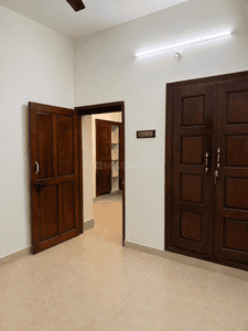Image of 1100 Sq.ft 2 BHK Builder Floor for rent in Mathikere, Bengaluru for Rs. 28000