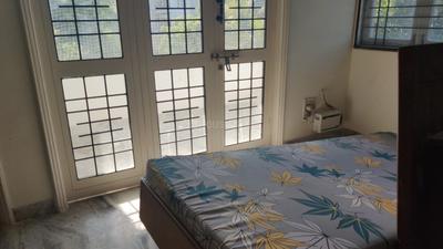 Bedroom Image of 2500 Sq.ft 3.5 BHK Apartment / Flat for rent in Gopalapuram Chennai for Rs. 85000