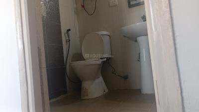 Image of 1295 Sq.ft 3 BHK Apartment / Flat for rent in Supertech Cape Town, Sector 74, Noida for Rs. 18000