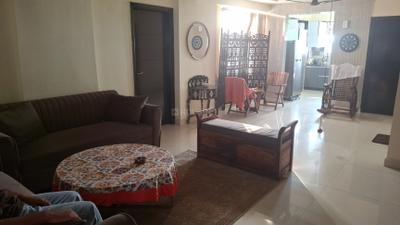 Living Room Image of 1600 Sq.ft 3 BHK Apartment / Flat for rent in Vaishali Ghaziabad for Rs. 42000