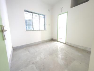 Bedroom Image of 1100 Sq.ft 3 BHK Apartment / Flat for sale in Santoshpur Kolkata for Rs. 4600000