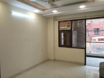 Bedroom Image of 1800 Sq.ft 4 BHK Builder Floor for rent in Shahdara New Delhi for Rs. 55000