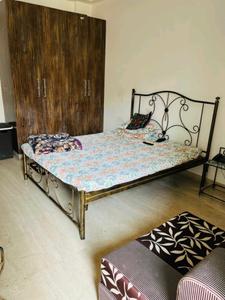 Bedroom Image of 2350 Sq.ft 3 BHK Builder Floor for rent in Ansal Esencia Sector 67, Sector 67 Gurgaon for Rs. 52000