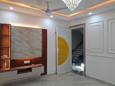 Living Room Image of 1100 Sq.ft 2 BHK Apartment / Flat for sale in Sector 104 Noida for Rs. 4260000