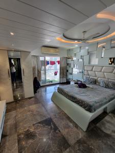 Bedroom Image of 2200 Sq.ft 4 BHK Apartment / Flat for sale in Veena Sky Heights, Borivali West Mumbai for Rs. 65000000