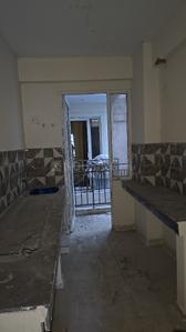 Kitchen Image of 648 Sq.ft 2 BHK Apartment / Flat for sale in MRG Ultimus, Sector 90 Gurgaon for Rs. 7450000