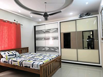 Bedroom Image of 1500 Sq.ft 3 BHK Apartment / Flat for rent in Kalyan Nagar Bengaluru for Rs. 75000