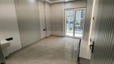 Bedroom Image of 1900 Sq.ft 4 BHK Builder Floor for sale in Kaushambi Ghaziabad for Rs. 24600000