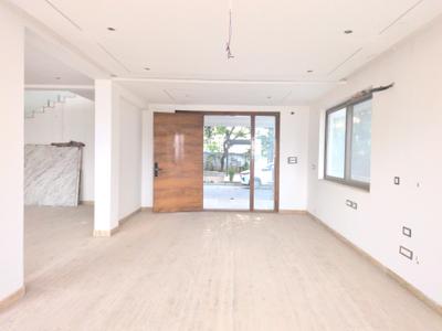 Living Room One Image of 6500 Sq.ft 7 BHK Villa for sale in Madhapur Hyderabad for Rs. 150000000