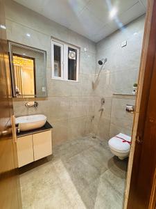Bathroom Image of 1400 Sq.ft 3 BHK Apartment / Flat for sale in Aeren Homes, Peer Muchalla Zirakpur for Rs. 8000000