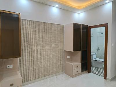 Bedroom Image of 1350 Sq.ft 3 BHK Builder Floor for sale in Indirapuram Ghaziabad for Rs. 8000000