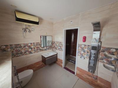 Bathroom Image of 3478 Sq.ft 4 BHK Apartment / Flat for sale in Hitech City Hyderabad for Rs. 61500000
