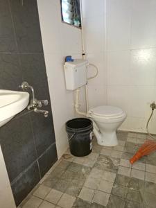 Common Bathroom Image of 1020 Sq.ft 2 BHK Apartment / Flat for sale in Kamothe Navi Mumbai for Rs. 9100000