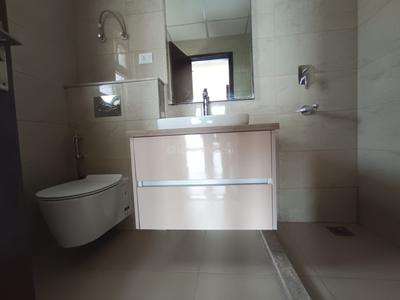 Bathroom Image of 2213 Sq.ft 4 BHK Apartment / Flat for sale in BPTP Terra, Sector 37D Gurgaon for Rs. 26500000