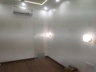 Bedroom Image of 2500 Sq.ft 4 BHK Apartment / Flat for sale in DDA Sector Pocket B C, Vasant Kunj New Delhi for Rs. 45000000