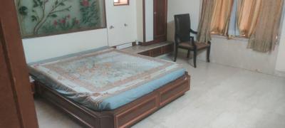 Bedroom Image of 2500 Sq.ft 4 BHK Apartment / Flat for rent in Dadar West Mumbai for Rs. 400000