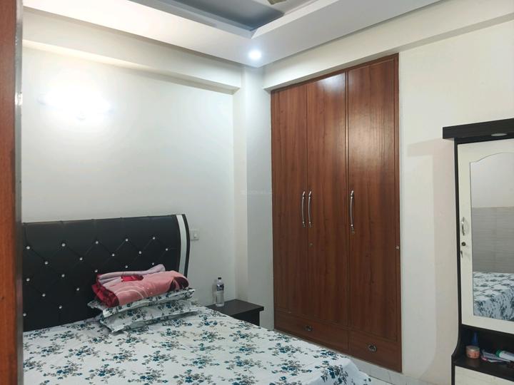 Rajendra Park, Sector 105 Main Image 1