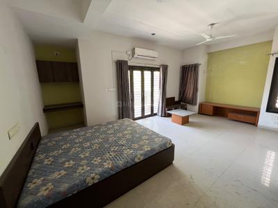 Bedroom Image of 2100 Sq.ft 4.5 BHK Apartment / Flat for sale in New Alkapuri Vadodara for Rs. 12000000