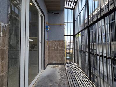 Balcony Image of 1350 Sq.ft 3 BHK Builder Floor for sale in Surajmal Vihar New Delhi for Rs. 31000000