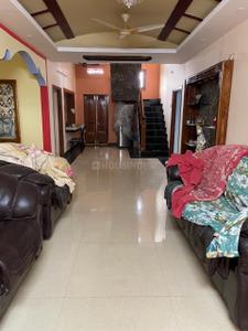 Hall Image of 400 Sq.ft 4 BHK Independent House for rent in Ramanayapeta Kakinada for Rs. 60000