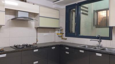 Kitchen Image of 3000 Sq.ft 4 BHK Builder Floor for rent in Safdarjung Enclave New Delhi for Rs. 250000