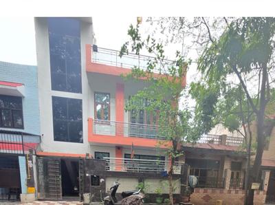 Image of 2500 Sq.ft 4 BHK Independent House for sale in Sector Xu 1, Greater Noida for Rs. 27500000