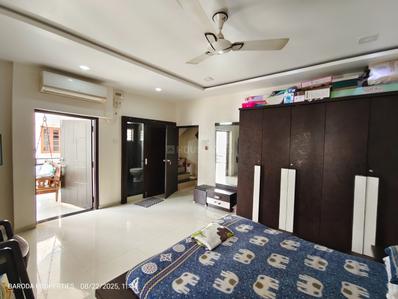 Bedroom Image of 2300 Sq.ft 4 BHK Duplex for sale in Subhanpura Vadodara for Rs. 12500000