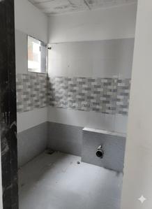 Bathroom Image of 810 Sq.ft 2 BHK Apartment / Flat for sale in Shree Siddheshwar Pride, Waghodia Road Vadodara for Rs. 3500000