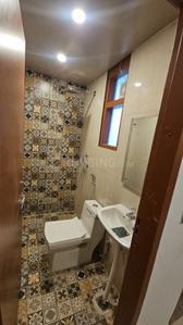 Bathroom Image of 500 Sq.ft 1 RK Studio for rent in Sector 49 Gurgaon for Rs. 20000