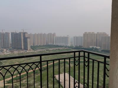 Balcony Image of 1625 Sq.ft 3 BHK Apartment / Flat for sale in ATS Le Grandiose, Sector 150 Noida for Rs. 20000000