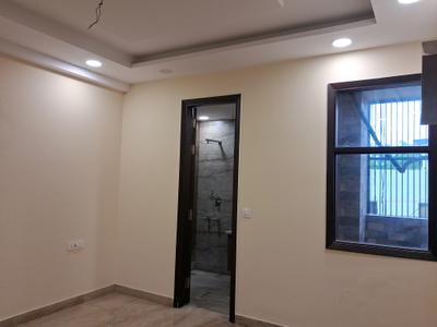 Bedroom Image of 1800 Sq.ft 3 BHK Builder Floor for sale in Paschim Vihar New Delhi for Rs. 37500000