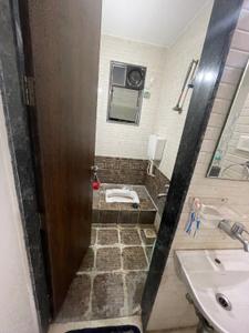 Bathroom Image of 560 Sq.ft 2 BHK Apartment / Flat for rent in N B Bhalchandra Vatika, Tathawade Pune for Rs. 20000