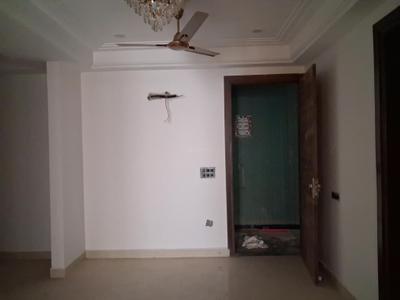 Living Room Image of 1600 Sq.ft 3 BHK Apartment / Flat for sale in Sector 73 Noida for Rs. 5400000