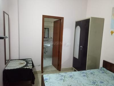 Bedroom Image of Girls pg in Green Park Extension, New Delhi
