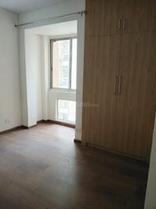 Bedroom Image of 1347 Sq.ft 3 BHK Apartment / Flat for rent in Sector 134 Noida for Rs. 28000
